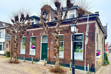 Kerkplein 13, Lekkerkerk